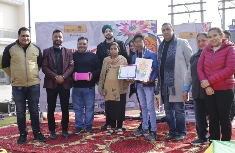 CT World Student Bags first position in the Mirchi Painting competition